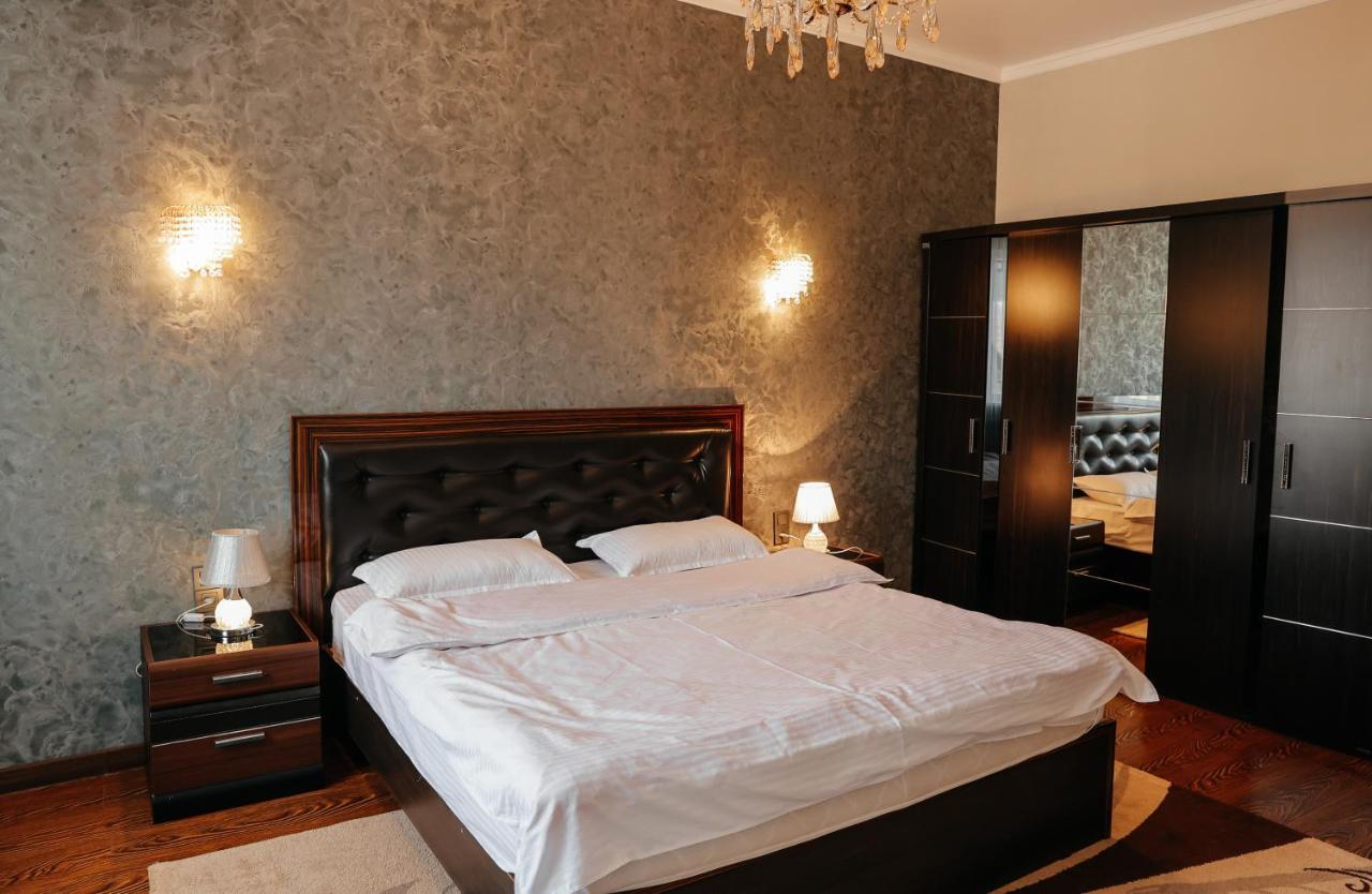 Grand Hotel Μπισκέκ Εξωτερικό φωτογραφία