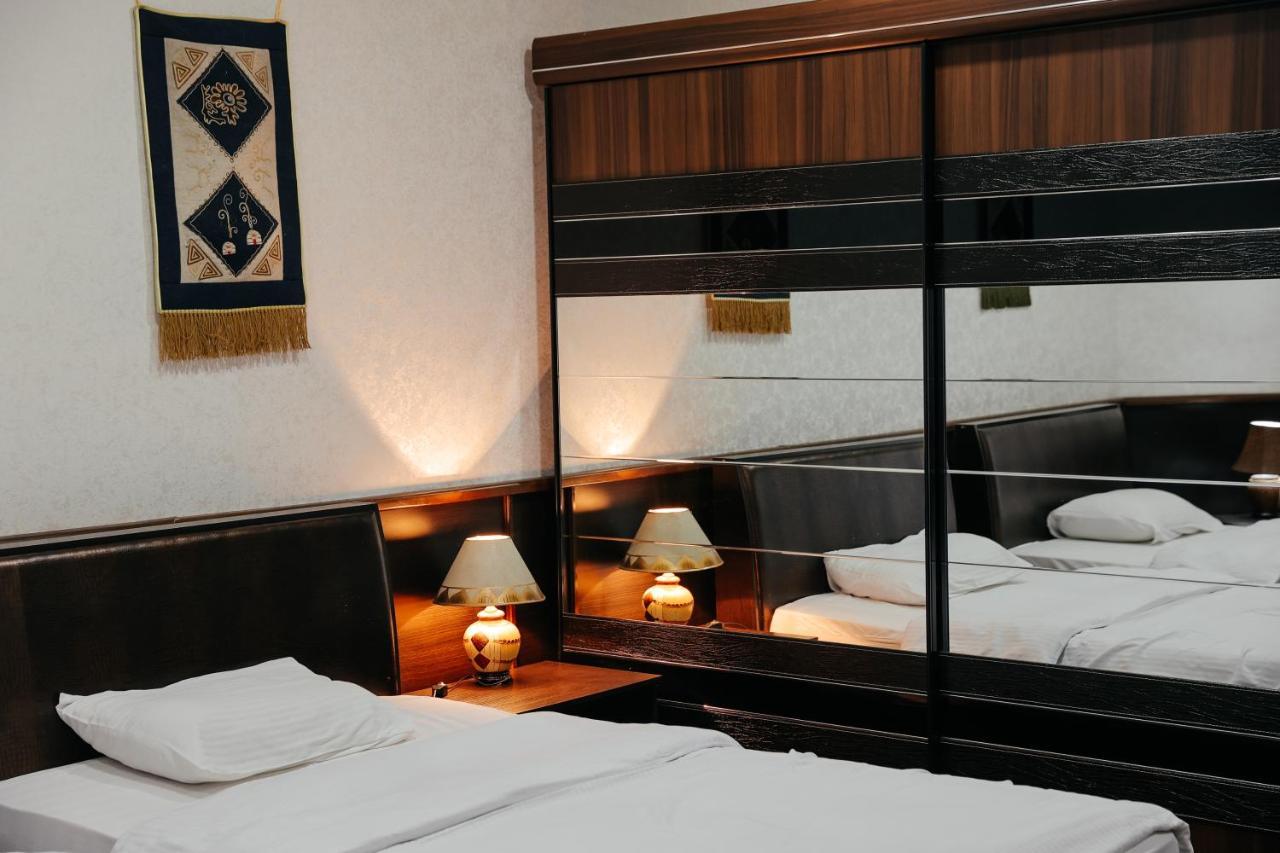 Grand Hotel Μπισκέκ Εξωτερικό φωτογραφία