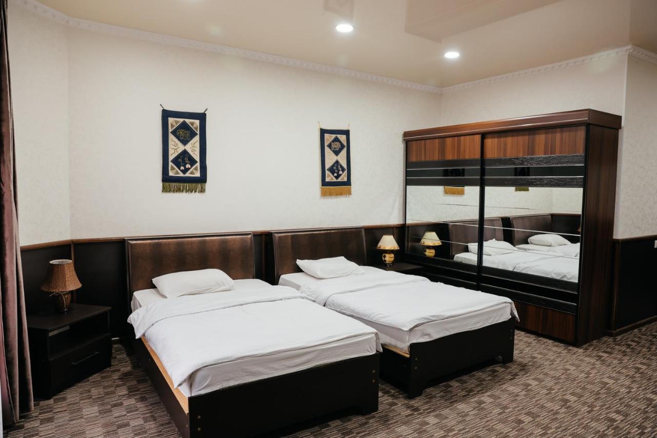 Grand Hotel Μπισκέκ Εξωτερικό φωτογραφία
