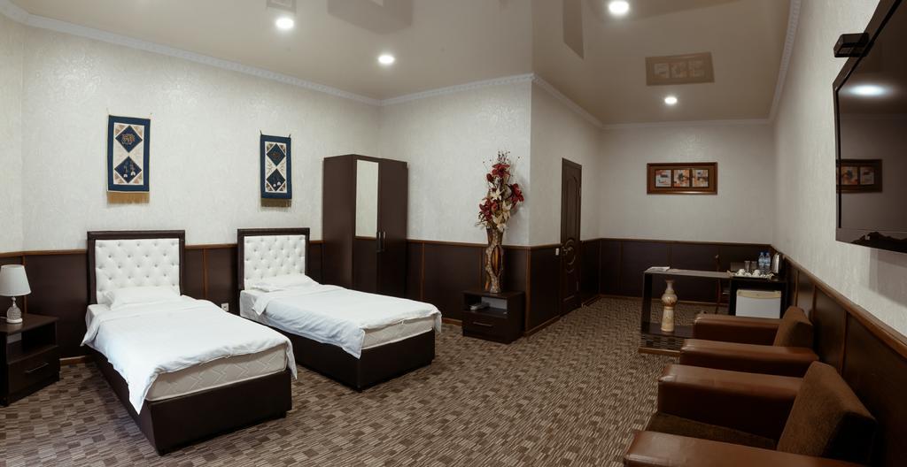 Grand Hotel Μπισκέκ Εξωτερικό φωτογραφία